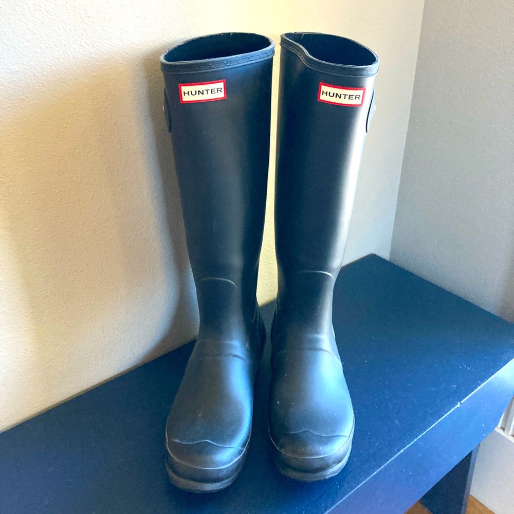 HUNTER BOOTS